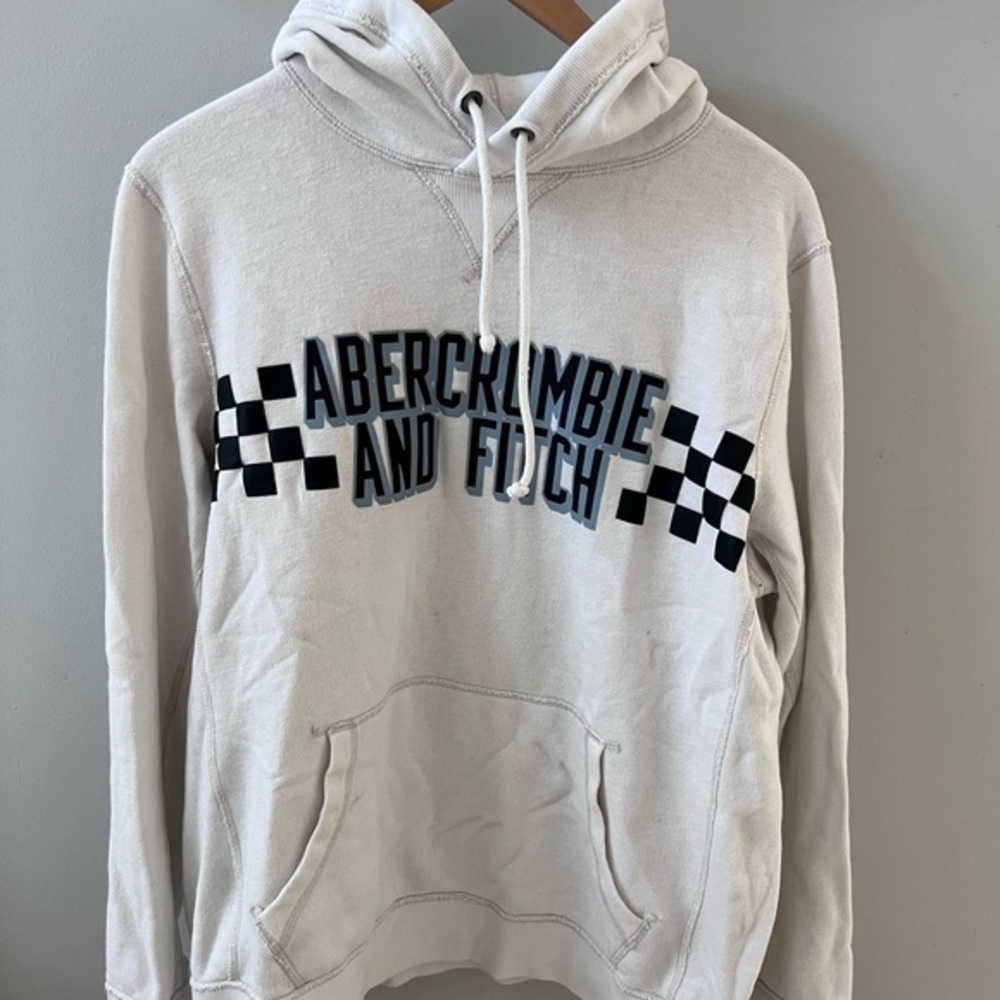 Abercrombie & Fitch Classic White Sweatshirt